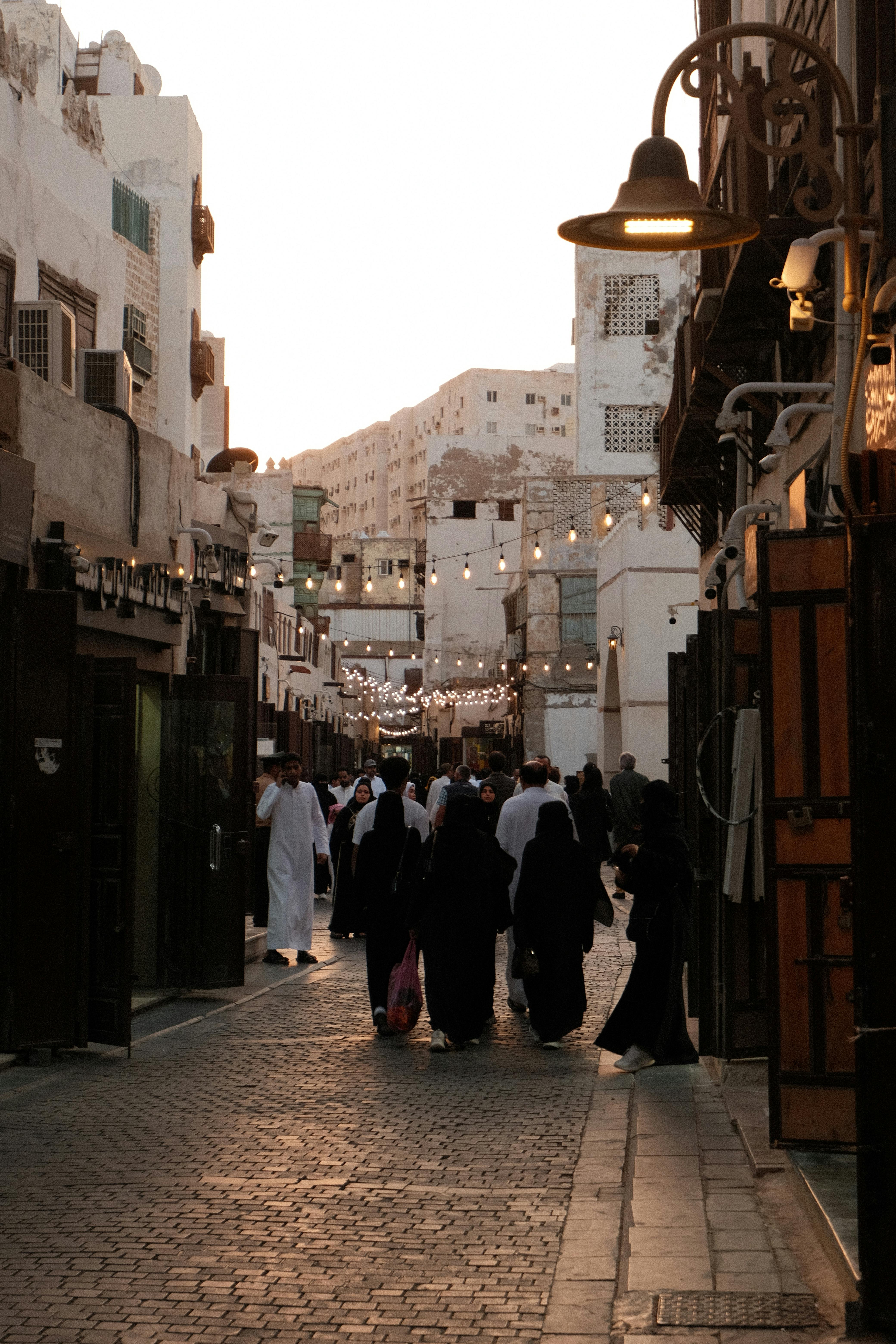 Saudi Coffee Culture: From Ancient Qahwa to Modern Specialty Brews